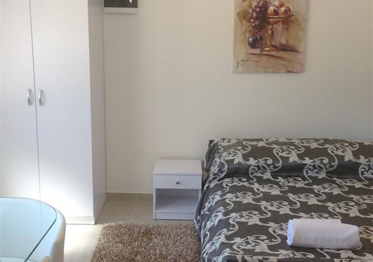 /Fotografije/Apartmani Rab/Studio apartman 2/boravak2 (Large).jpg