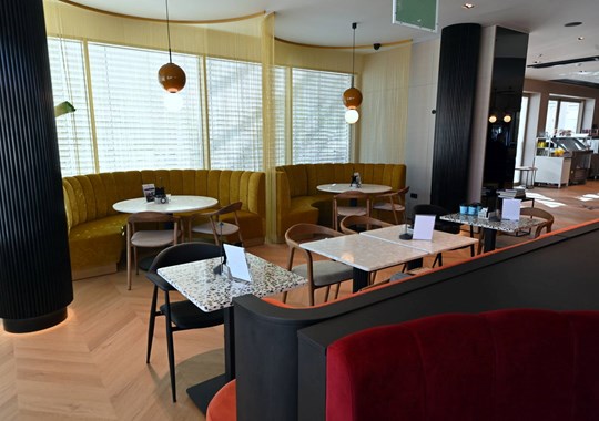 /Fotografije/Restorani/Gradska kavana i restoran Tanier/TanierGradska_web-galerija (14).JPG