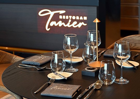 /Fotografije/Restorani/Gradska kavana i restoran Tanier/TanierGradska_web-galerija (19).JPG